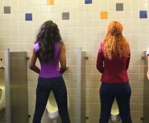 女性撒尿大全视频日韩